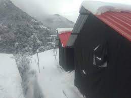 Snow Camping in Dhanaulti
